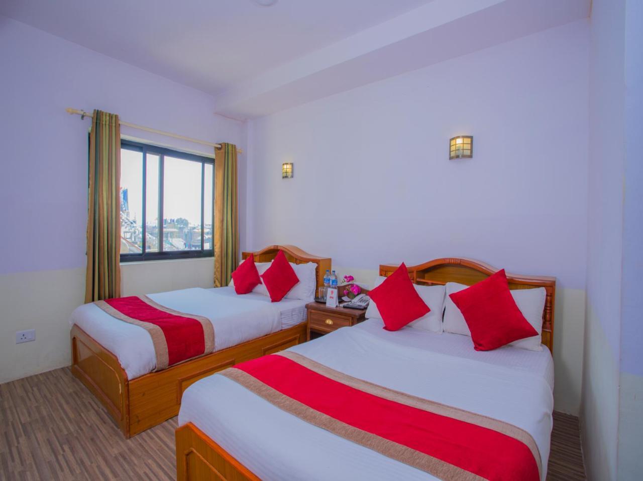 Oyo 255 White Zambala Hotel กาฐมาณฑุ ภายนอก รูปภาพ