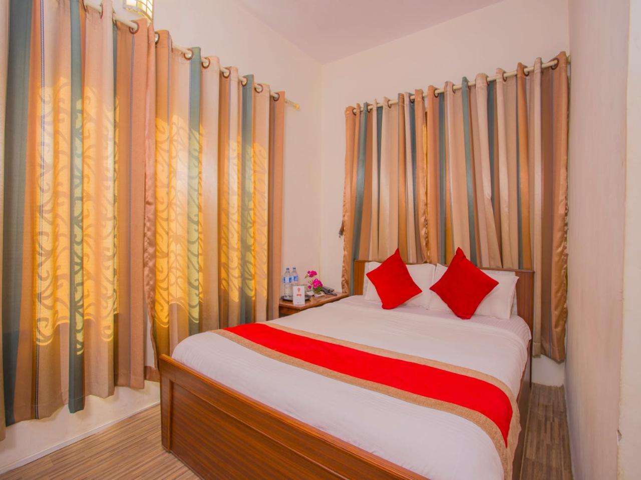 Oyo 255 White Zambala Hotel กาฐมาณฑุ ภายนอก รูปภาพ